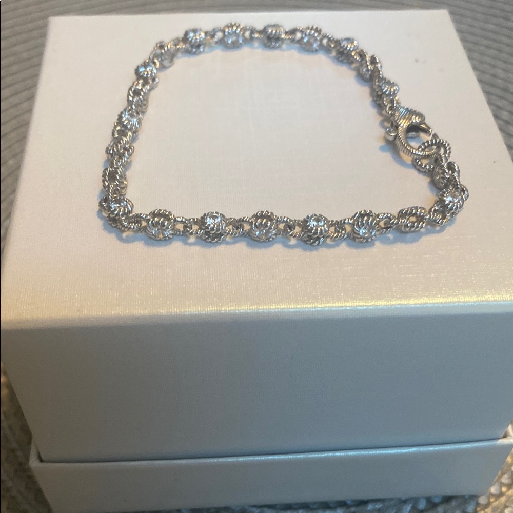 Judith Ripka Haute collection rolling tennis bracelet